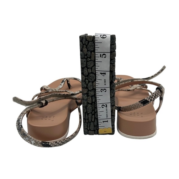 A New Day Brown Silver Snake Print Wedge Sandals Size 6 Women’s - Picture 7 of 8